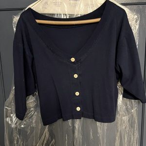 Ladies Clio Pullover. Size M  Navy can be worn off shoulder